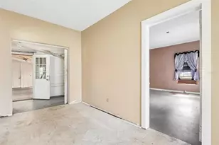 3701 E Warm Springs Ave, Coleman, FL 33521 - Photo 11