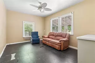 3701 E Warm Springs Ave, Coleman, FL 33521 - Photo 23