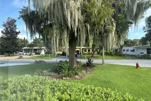 2409 Vindale Rd, Tavares, FL 32778 - Photo 31