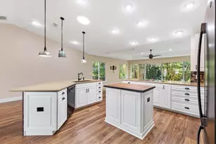 17960 SE 92nd Amory Ave, The Villages, FL 32162 - Photo 9