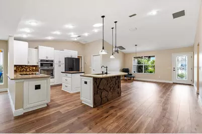 17960 SE 92nd Amory Avenue, The Villages, FL 32162 - Photo 7