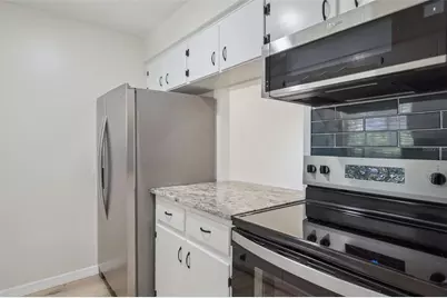791 Lake Avenue #5, Clermont, FL 34711 - Photo 5