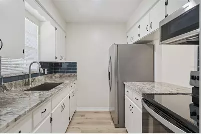 791 Lake Avenue #5, Clermont, FL 34711 - Photo 3