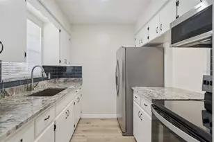 791 Lake Ave, Clermont, FL 34711 - Photo 3