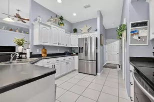 4215 Williams St, Fruitland Park, FL 34731 - Photo 9