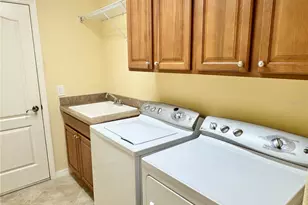2028 Abordale Ln, The Villages, FL 32162 - Photo 25
