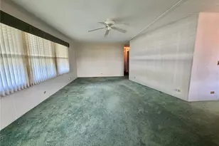 132 Tamarisk Way, Leesburg, FL 34748 - Photo 9