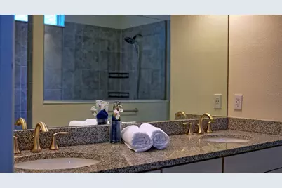 11608 Dublin Grafton Drive, Riverview, FL 33579 - Photo 27
