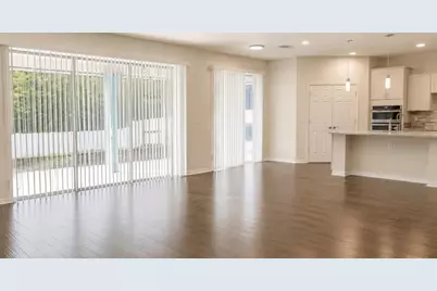 11608 Dublin Grafton Drive, Riverview, FL 33579 - Photo 9