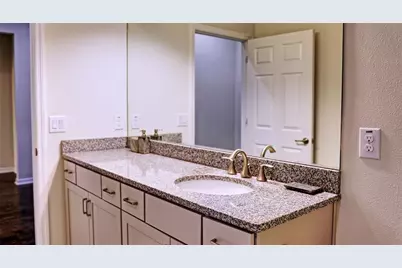 11608 Dublin Grafton Drive, Riverview, FL 33579 - Photo 23