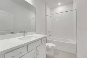 7823 Glen Lily Pl, Parrish, FL 34219 - Photo 9