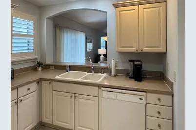 2090 Inverness Place, The Villages, FL 32162 - Photo 7