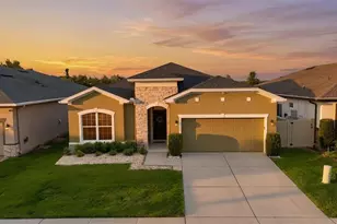 16716 Abbey Hill Ct, Clermont, FL 34711 - Photo 9
