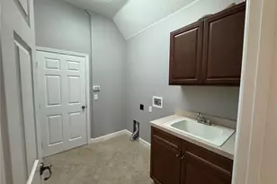 142 Harrington Ct, Davenport, FL 33837 - Photo 25