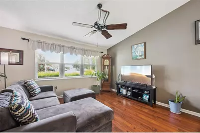 25948 Newcombe Circle, Leesburg, FL 34748 - Photo 11