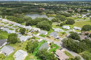 25948 Newcombe Cir, Leesburg, FL 34748 - Photo 43