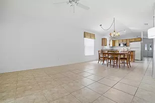 25114 Cranes Roost Cir, Leesburg, FL 34748 - Photo 15