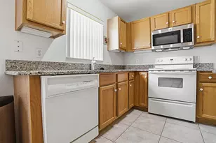 25114 Cranes Roost Cir, Leesburg, FL 34748 - Photo 9