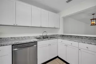 1610 NW 93rd Ave, Hollywood, FL 33024 - Photo 3