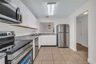 1610 NW 93rd Ave, Hollywood, FL 33024 - Photo 5