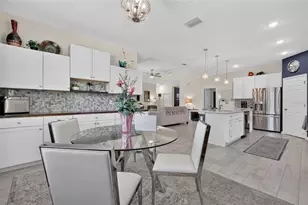 30658 E Bluebell Ave, Eustis, FL 32736 - Photo 17
