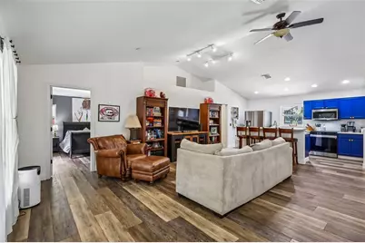6401 E Warm Springs Avenue, Coleman, FL 33521 - Photo 3
