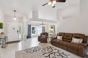 11710 Grand Bay Blvd, Clermont, FL 34711 - Photo 9