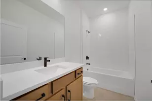 7815 Glen Lily Pl, Parrish, FL 34219 - Photo 9