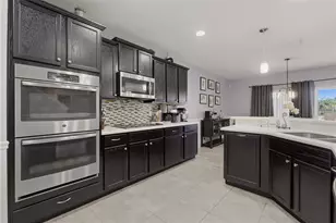 238 Granada Ave, Davenport, FL 33837 - Photo 17
