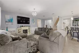 238 Granada Ave, Davenport, FL 33837 - Photo 9