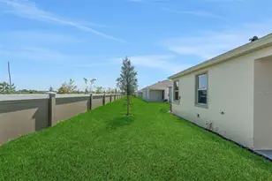 8124 Sunny Point Trail, Parrish, FL 34219 - Photo 7