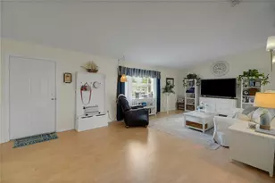 10608 SE 174th Loop, Summerfield, FL 34491 - Photo 7