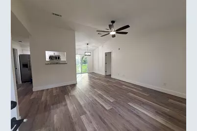 40233 Palm Street, Lady Lake, FL 32159 - Photo 7