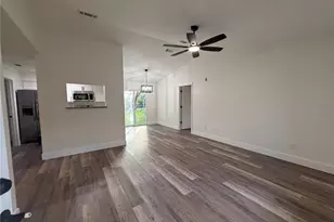 40233 Palm St, Lady Lake, FL 32159 - Photo 7