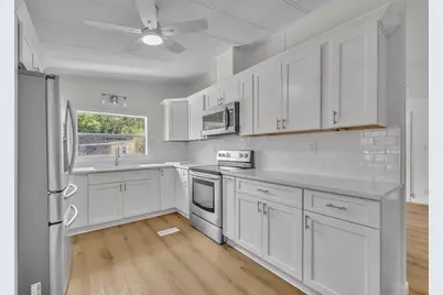 116 Cypress Road, Wildwood, FL 34785 - Photo 13