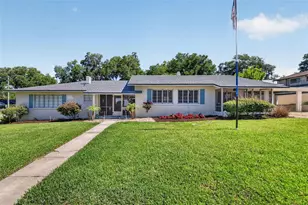 1012 S Baker St, Mount Dora, FL 32757 - Photo 67