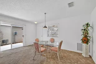 17436 SE 81st Newberry Ct, The Villages, FL 32162 - Photo 21