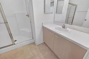 17436 SE 81st Newberry Ct, The Villages, FL 32162 - Photo 27