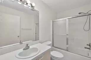 17436 SE 81st Newberry Ct, The Villages, FL 32162 - Photo 31