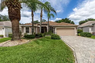 877 Winifred Way, The Villages, FL 32162 - Photo 33