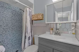 35505 Crescent Dr, Fruitland Park, FL 34731 - Photo 25