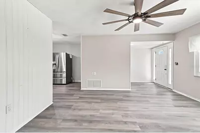 35505 Crescent Drive, Fruitland Park, FL 34731 - Photo 9