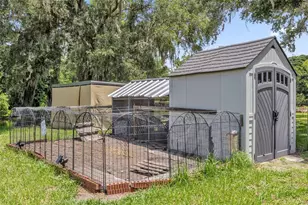 35505 Crescent Dr, Fruitland Park, FL 34731 - Photo 33