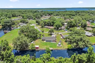 35505 Crescent Dr, Fruitland Park, FL 34731 - Photo 1