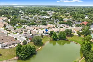 16635 SE 85th Langham Ct, The Villages, FL 32162 - Photo 11