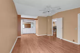 25224 Wild Heron, Leesburg, FL 34748 - Photo 15