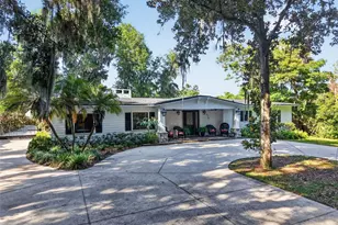 414 W 12th Ave, Mount Dora, FL 32757 - Photo 1