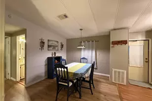 101 Cypress Rd, Wildwood, FL 34785 - Photo 5