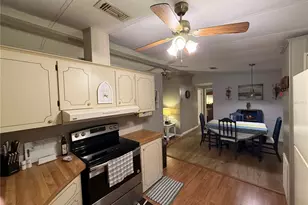 101 Cypress Rd, Wildwood, FL 34785 - Photo 3