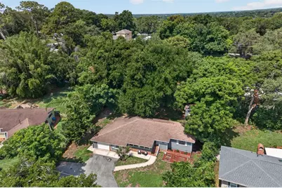 1811 Hilltop Drive, Mount Dora, FL 32757 - Photo 3